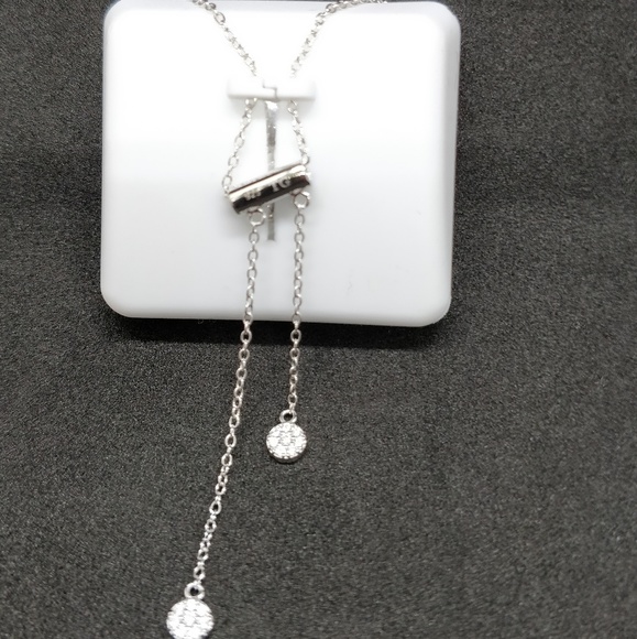 🎁2x$40
Sterling Silver necklace w/cubic zirconia - Picture 3 of 8